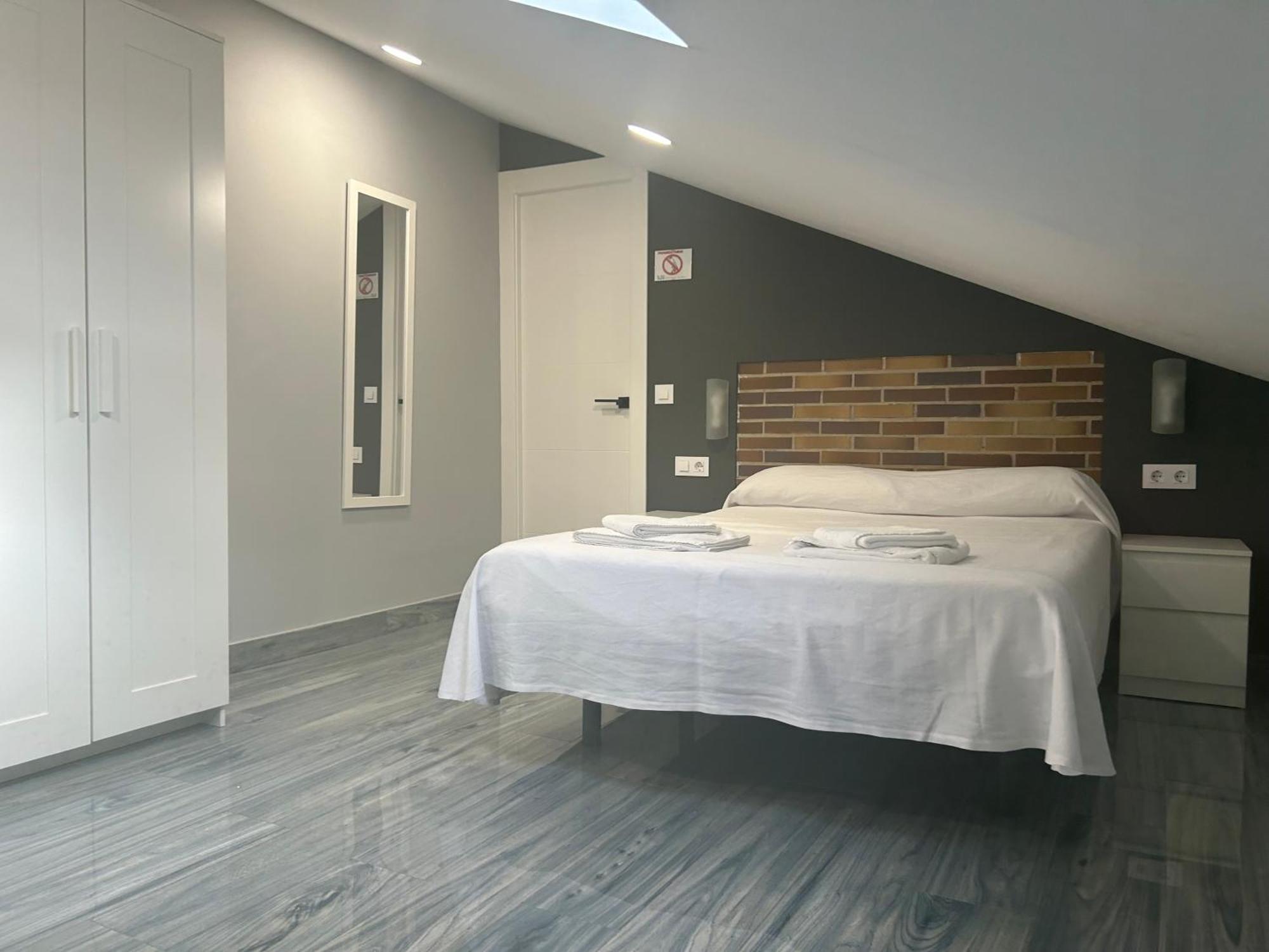 Casa Julian-Inn Madrid Luaran gambar